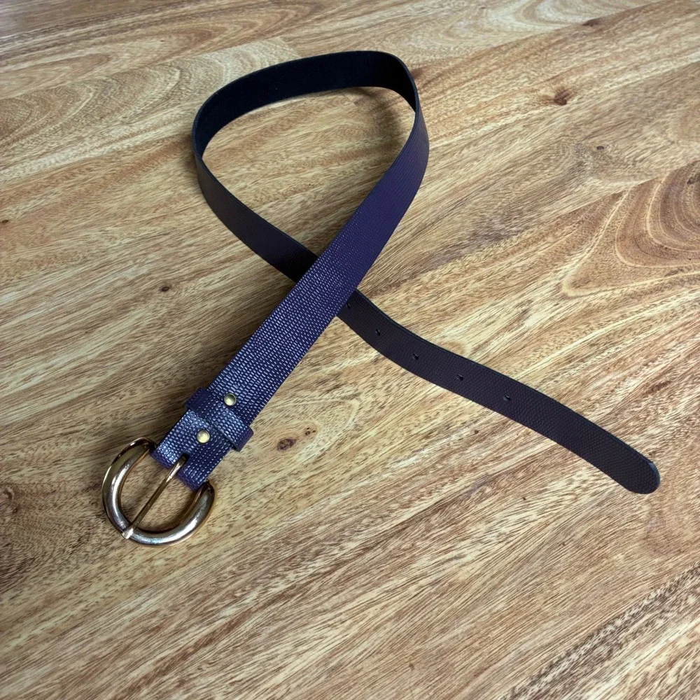 Vintage Purple Lizard Embossed Belt Size 8 Gold Horseshoe Buckle Textured